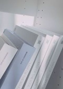 仲間はずれ           、.ᐣ