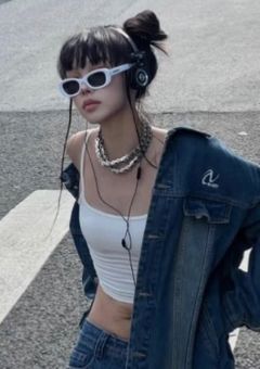 　　巷で噂のヤンキーちゃん　.