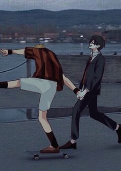 夜空に 消えてしまいそうな 君と ＿ 。