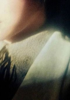 暗い結末に花束を＿。