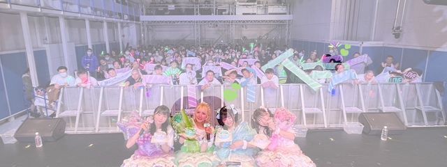 あむ @ ❄️💚さんの壁紙画像