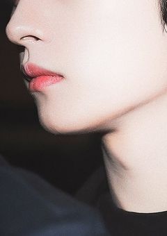 この中に、裏切り者がいる…って知ってる？笑