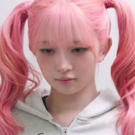 ⊹ ₊⊹ 𝟽 𝟽 ₊ 𖥻 .さんのアイコン画像