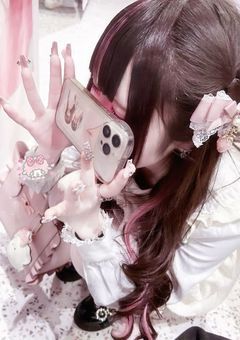 　　⊹ ࣪ ˖　♥︎