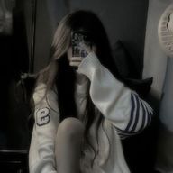 りさ(フォロバ10000％)さんのアイコン画像