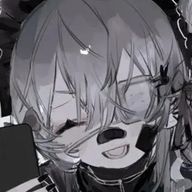 灰閉 フィネ／🛏️　ひのさんとペア画中&暫く多分低浮さんのアイコン画像