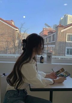 Like a water mirror on the backside