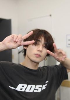 3人のうちの1人である同い年は超腹立つ《RMPG》