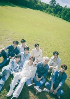 青薔薇総合病院ー9人の恋煩いカルテ