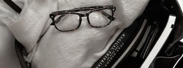 椎名さんの壁紙画像