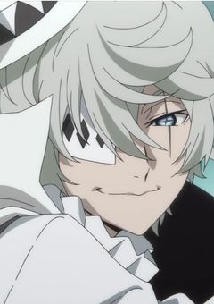 ニコライの妹は武装探偵社の社員です。