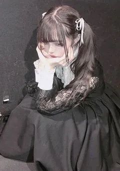 私を必要としてください…