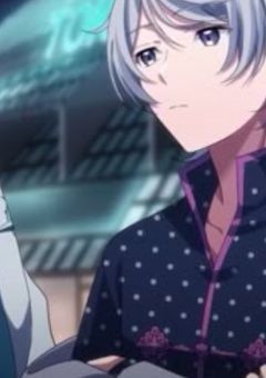 国　際　指　名　手　配　犯　、　名　探　偵　で　し　た　．