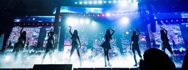 Renaさんの壁紙画像
