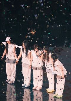 𝑖𝐷𝑂𝐿˳ᐟ