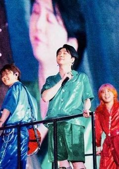 僕の絵見たい人いる?