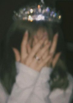 　　クローゼットに ドレス あればいい　𝜗𝜚˚⋆