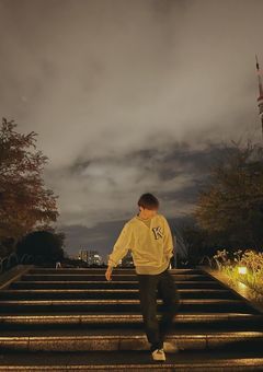 　　　　　　学校恋愛　®　　（　也　）