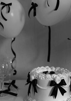 #　夢 の 中 で も 君 に ま た 会 い に 行 く