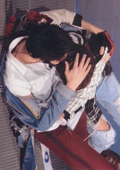 殺 し て " あ げ た" 。