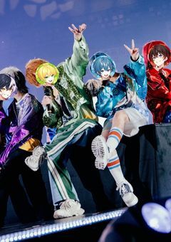 男性恐怖症の私に兄ができました。その兄は、6人で女性恐怖症でした。