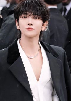 御曹司と貧乏少女