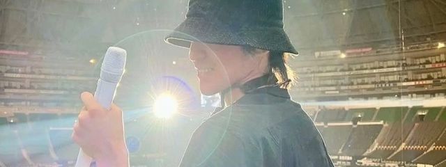 逃亡人　🦞🖤🍫💛さんの壁紙画像