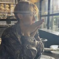 逃亡人　🦞🖤🍫💛さんのアイコン画像