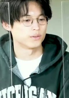 忘 れ た い 人 へ