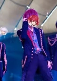 キャバ嬢の私、ホストの彼氏に好かれてます