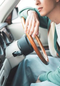 なんか推しと同居することになった件