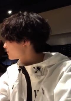 えっち大好き 、陰キャくん 。