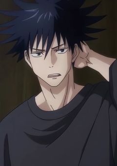 ポンコツすぎる先輩に振り回されています