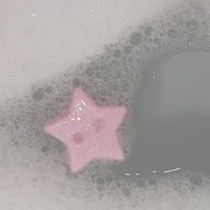 𝐦𝐢𝐚೫‧₊さんのアイコン画像