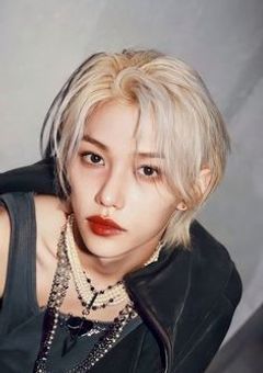 あの王室の中。