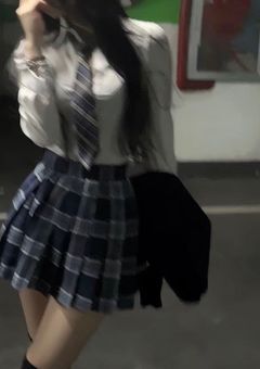 私は隣のぶりっ子です。