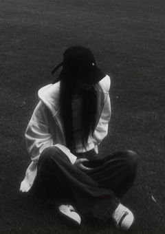 HYBE辞めて＿＿に移籍します！