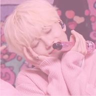 Aoi Carat once 🎀💄 ☔️💎💙さんのアイコン画像