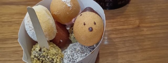 マジメロさんの壁紙画像