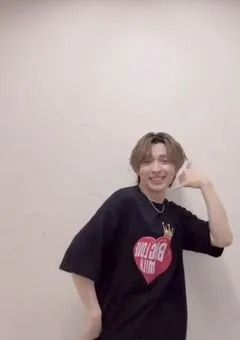 # M!LKのリーダーには諦めきれない恋があったそうで 。