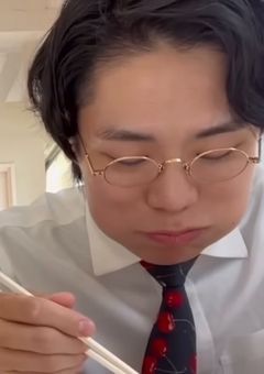 ‌　‌　‌髙 比 良 く る ま 恋 模 様  .
