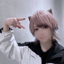 てると