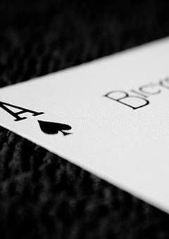 【 大型 参加型 】4つの スート  。