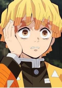 外出たら柱に囲まれました