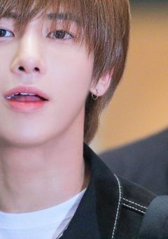 『距離が近すぎる後輩くん』