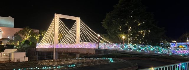 まゆゆさんの壁紙画像