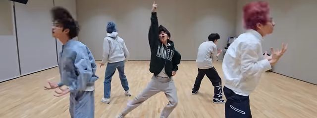 あゆさんの壁紙画像