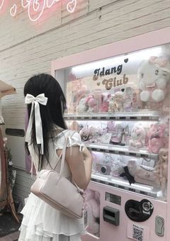 # 恋 愛 ト ー ク