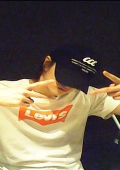 　ㅎH ㅍr 2｜ .. <3 .*+　