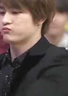 　俺に構って俺だけを見てて　。